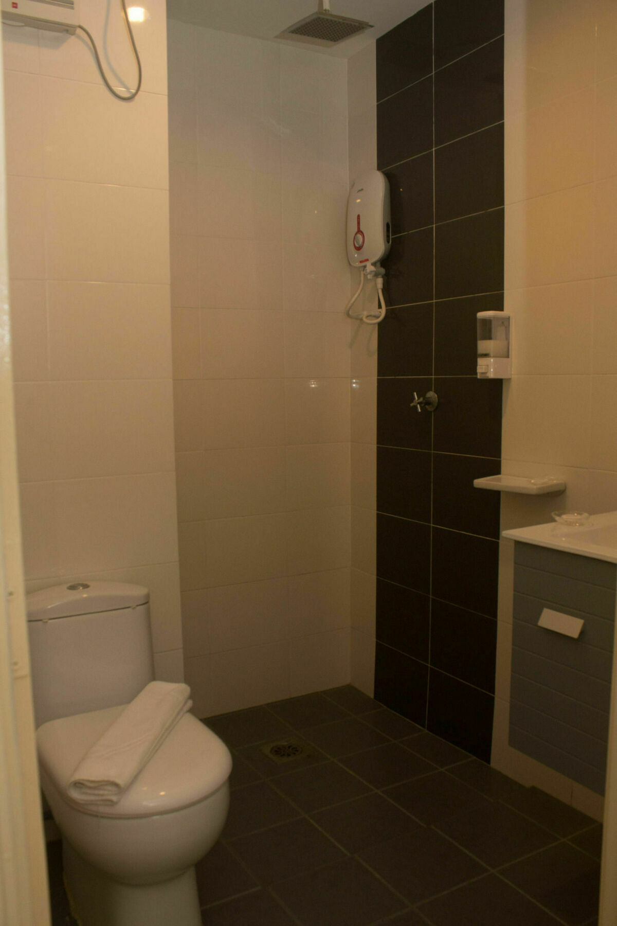 De Viana Hotel & Apartments Kota Bharu Bagian luar foto